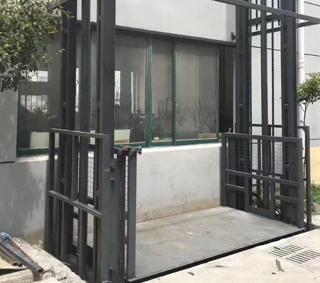 郴州导轨式施工升降机助力民生工程提速增效